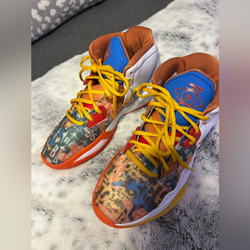Kyrie Basketball Shoes
